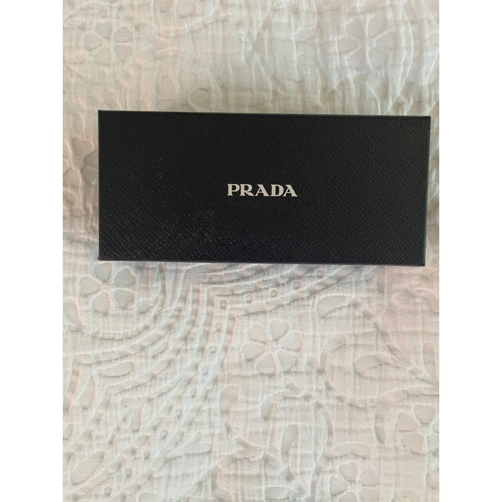 Prada box